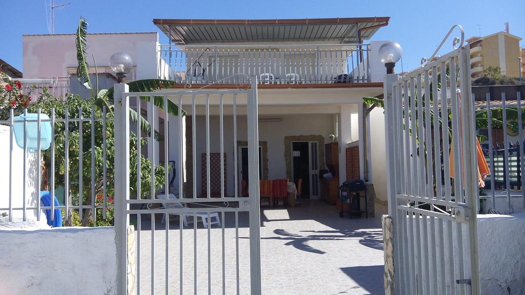 Villa Marinella Porto Empedocle Szoba fotó