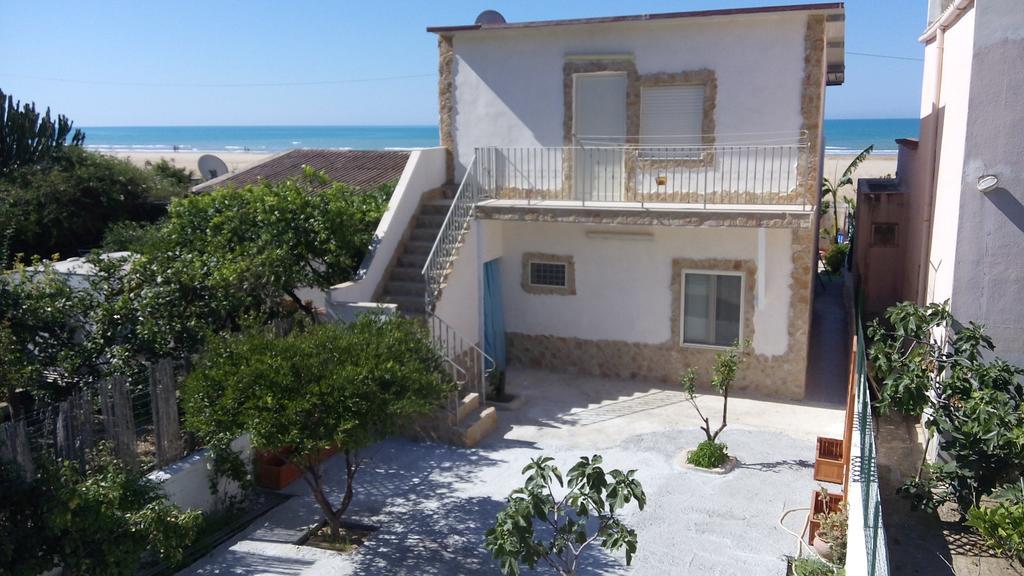 Villa Marinella Porto Empedocle Szoba fotó