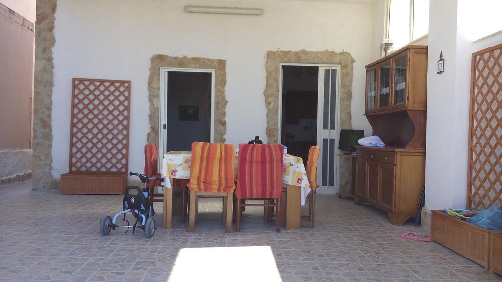 Villa Marinella Porto Empedocle Szoba fotó